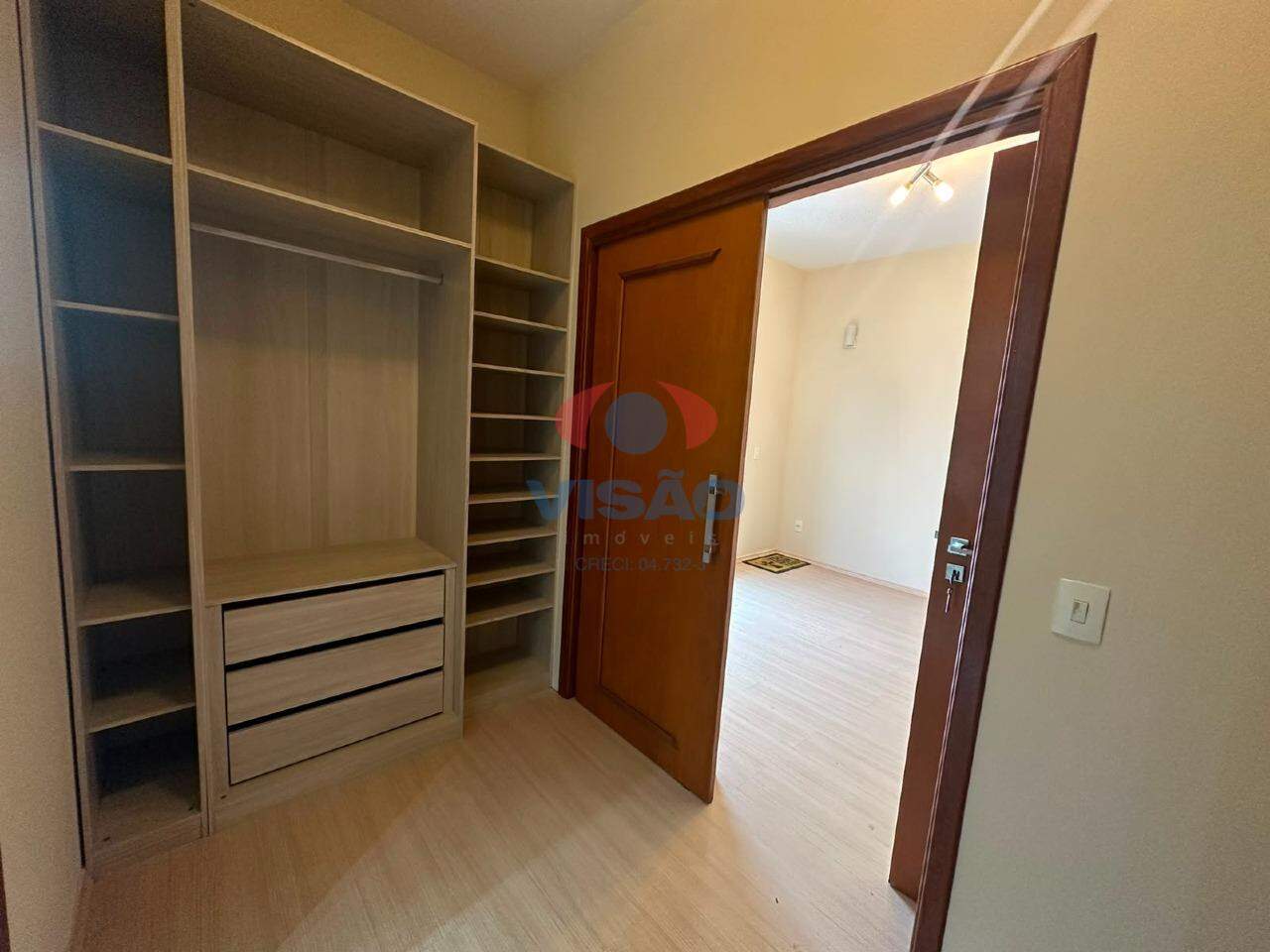 Casa em condomínio para aluguel no Villaggio Di Itaici: