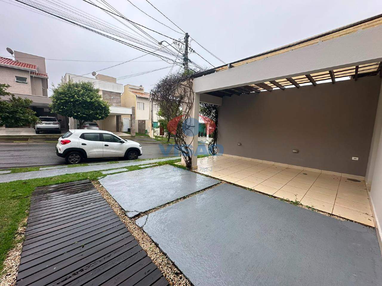 Casa em condomínio para aluguel no Villaggio Di Itaici: 