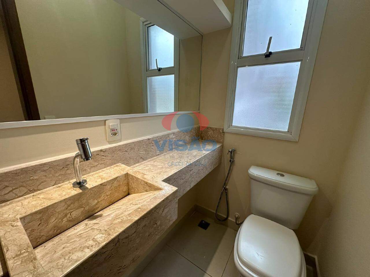 Casa em condomínio para aluguel no Villaggio Di Itaici: