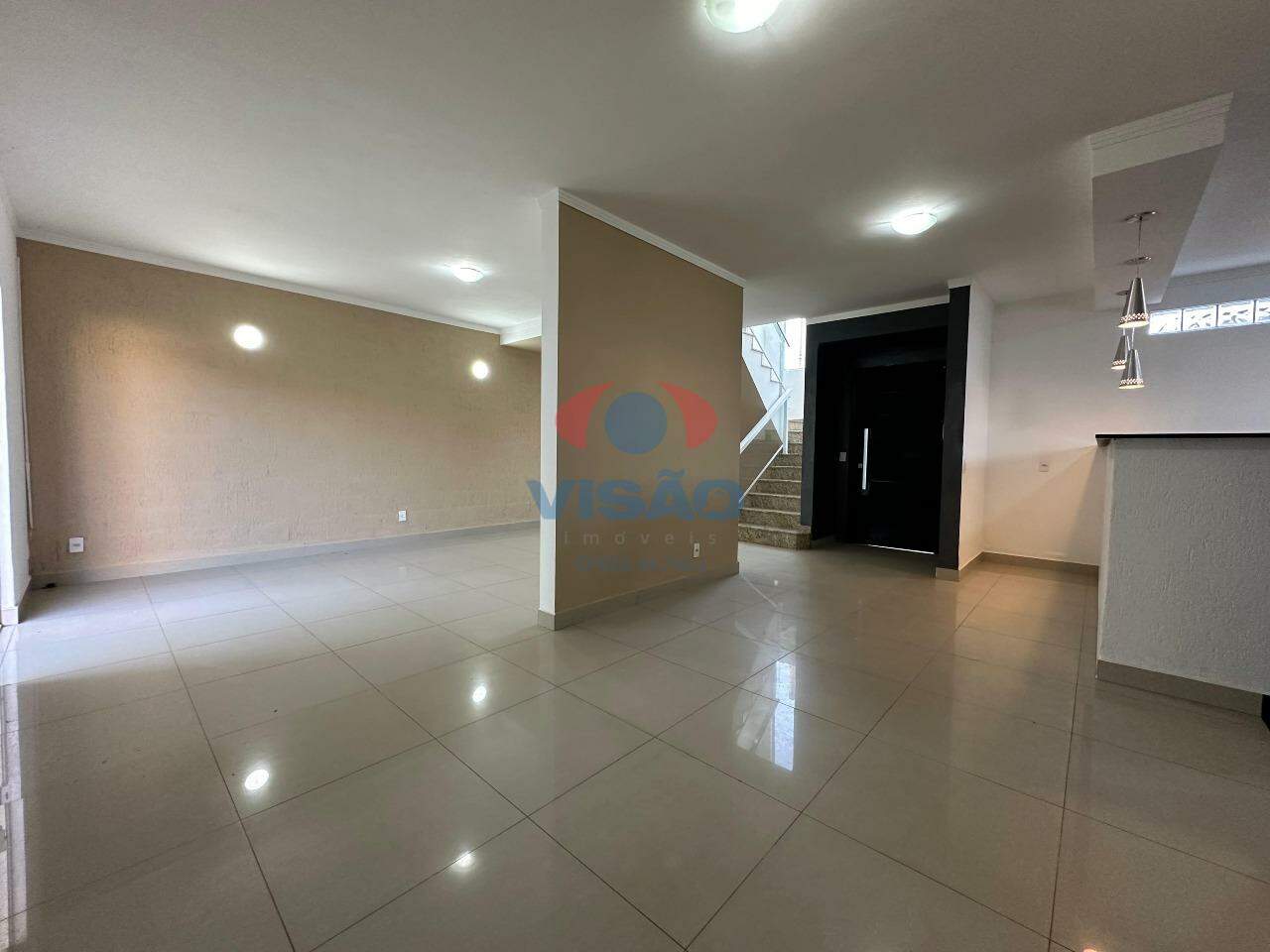 Casa para aluguel no Jardim Esplanada: