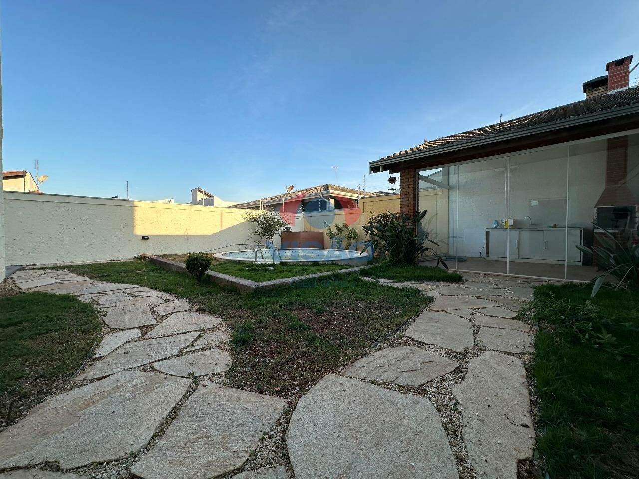 Casa para aluguel no Jardim Esplanada: