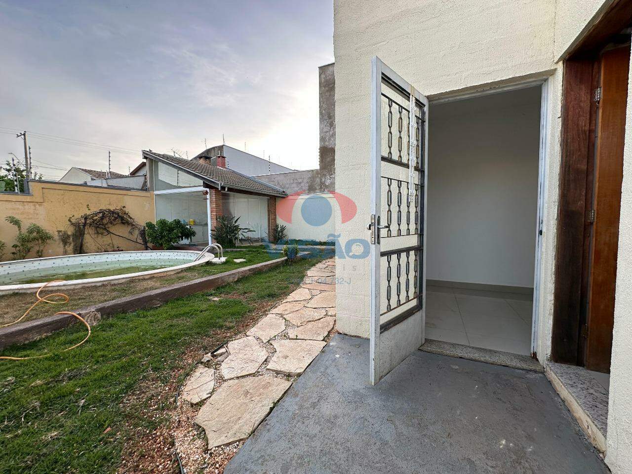 Casa para aluguel no Jardim Esplanada: