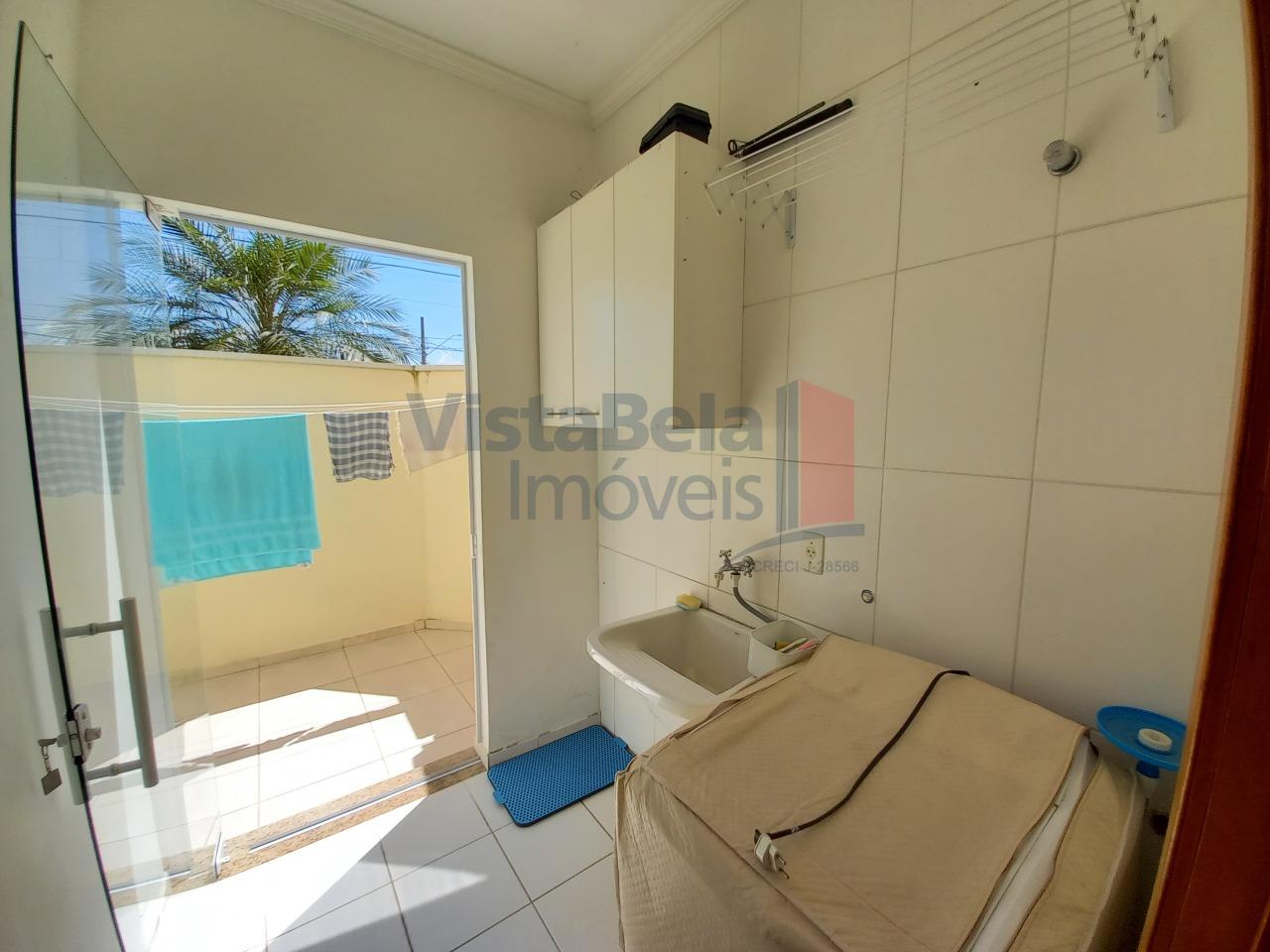 Casa em Condomínio à venda no Parque São Luís: 