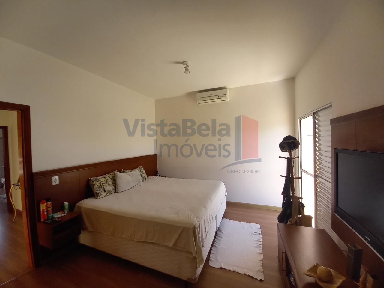 Casa em Condomínio à venda no Parque São Luís: 