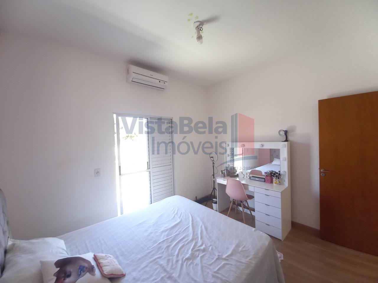 Casa em Condomínio à venda no Parque São Luís: 