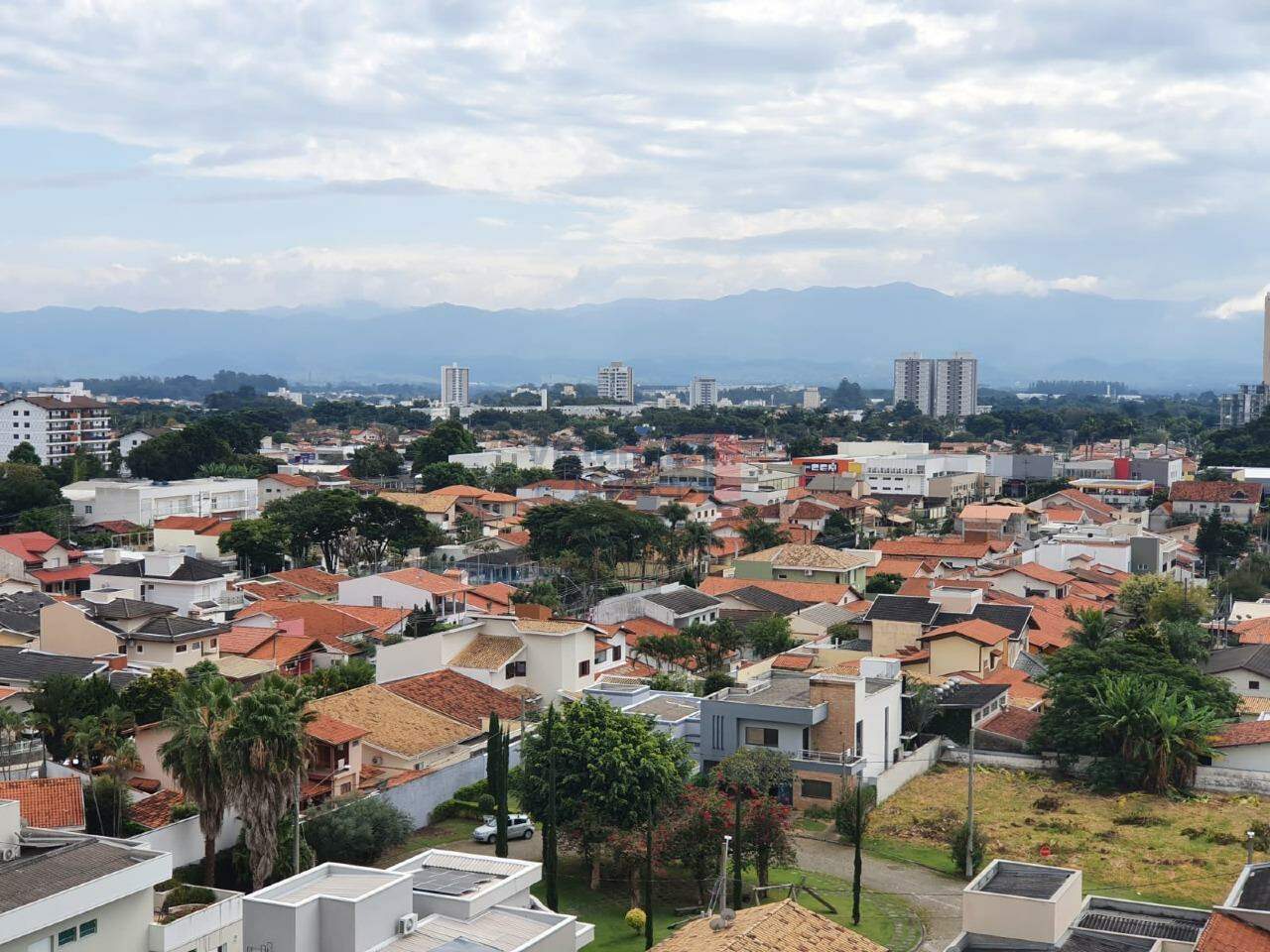 Apartamento para aluguel no Vila Jaboticabeira:
