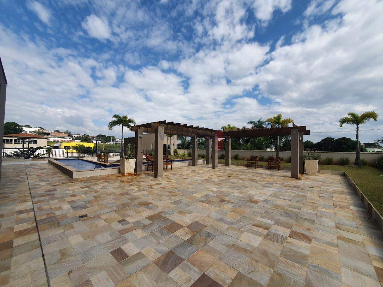 Apartamento para aluguel no Vila Jaboticabeira: