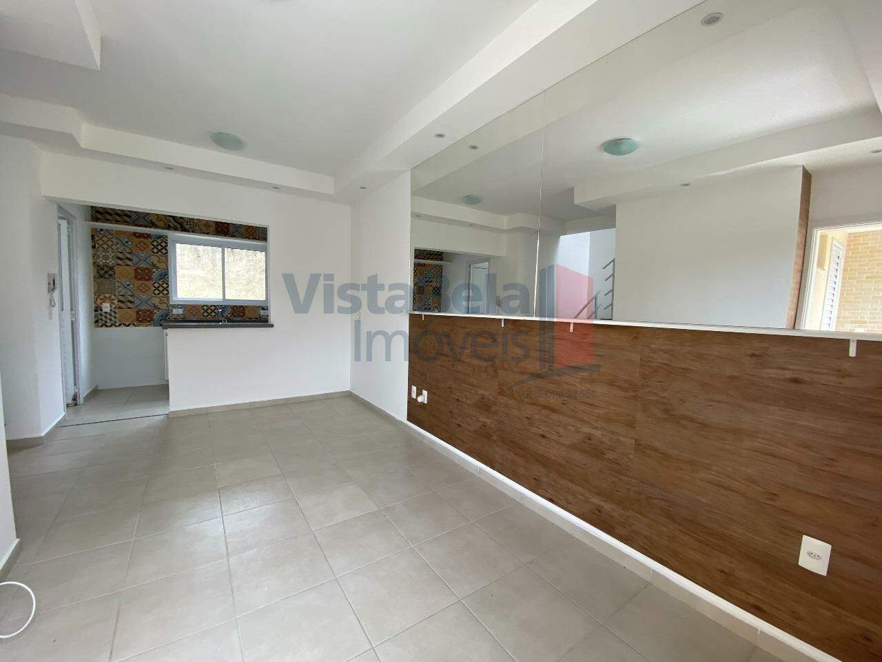 Casa em Condomínio para aluguel no Vila Areao: 
