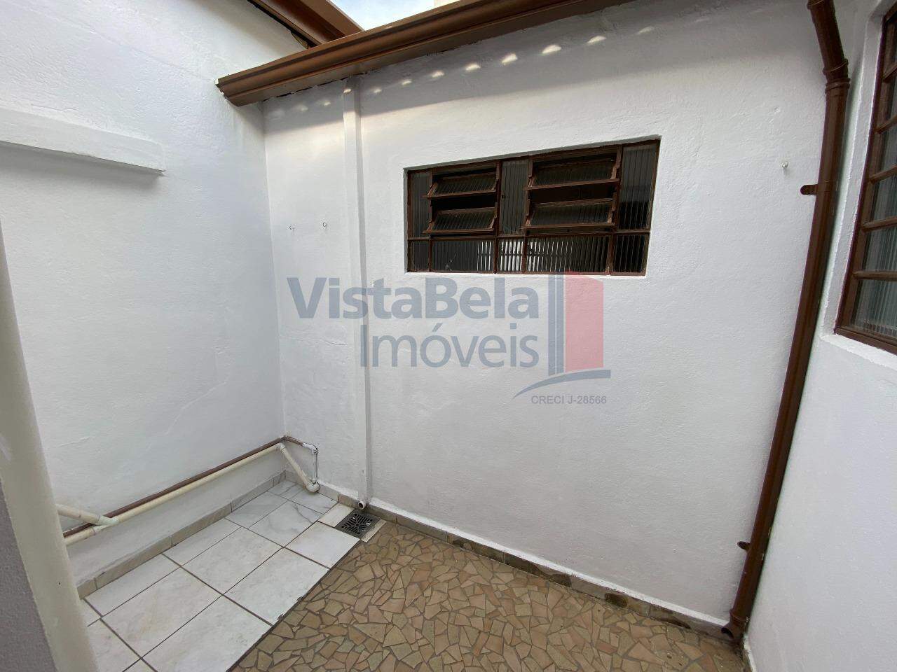 Casa para aluguel no Jardim Ana Emilia: 