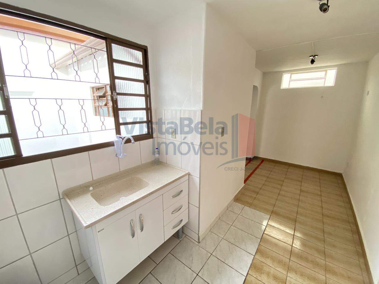 Casa para aluguel no Jardim Ana Emilia: 