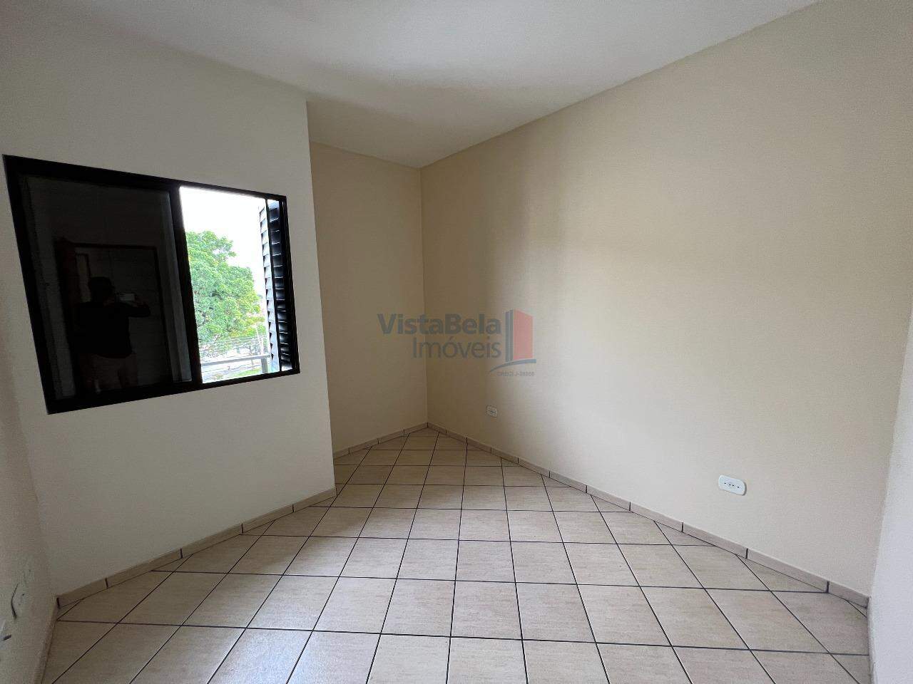 Apartamento para aluguel no Vila Areao: 