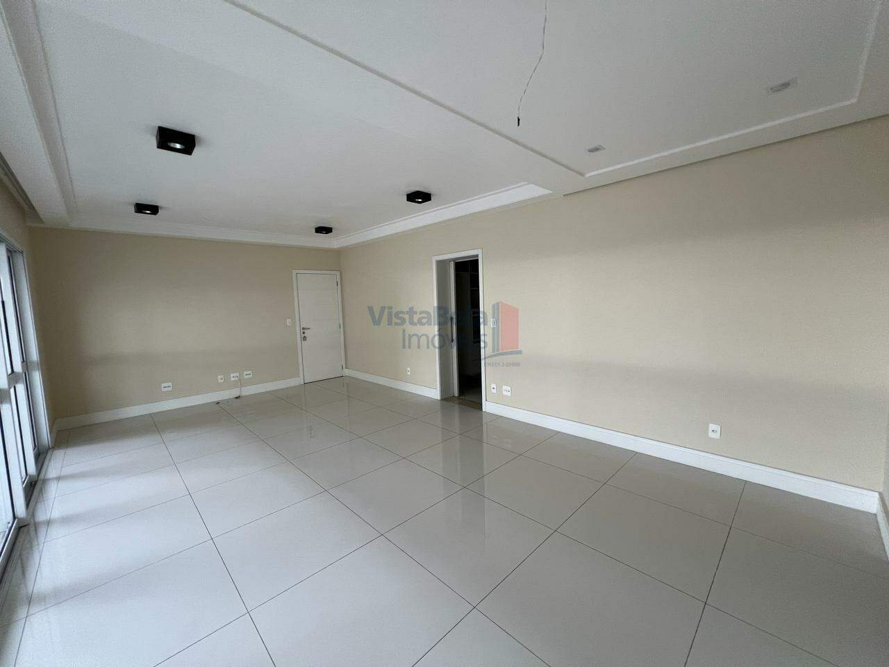 Apartamento para aluguel no Jardim das Nações: 