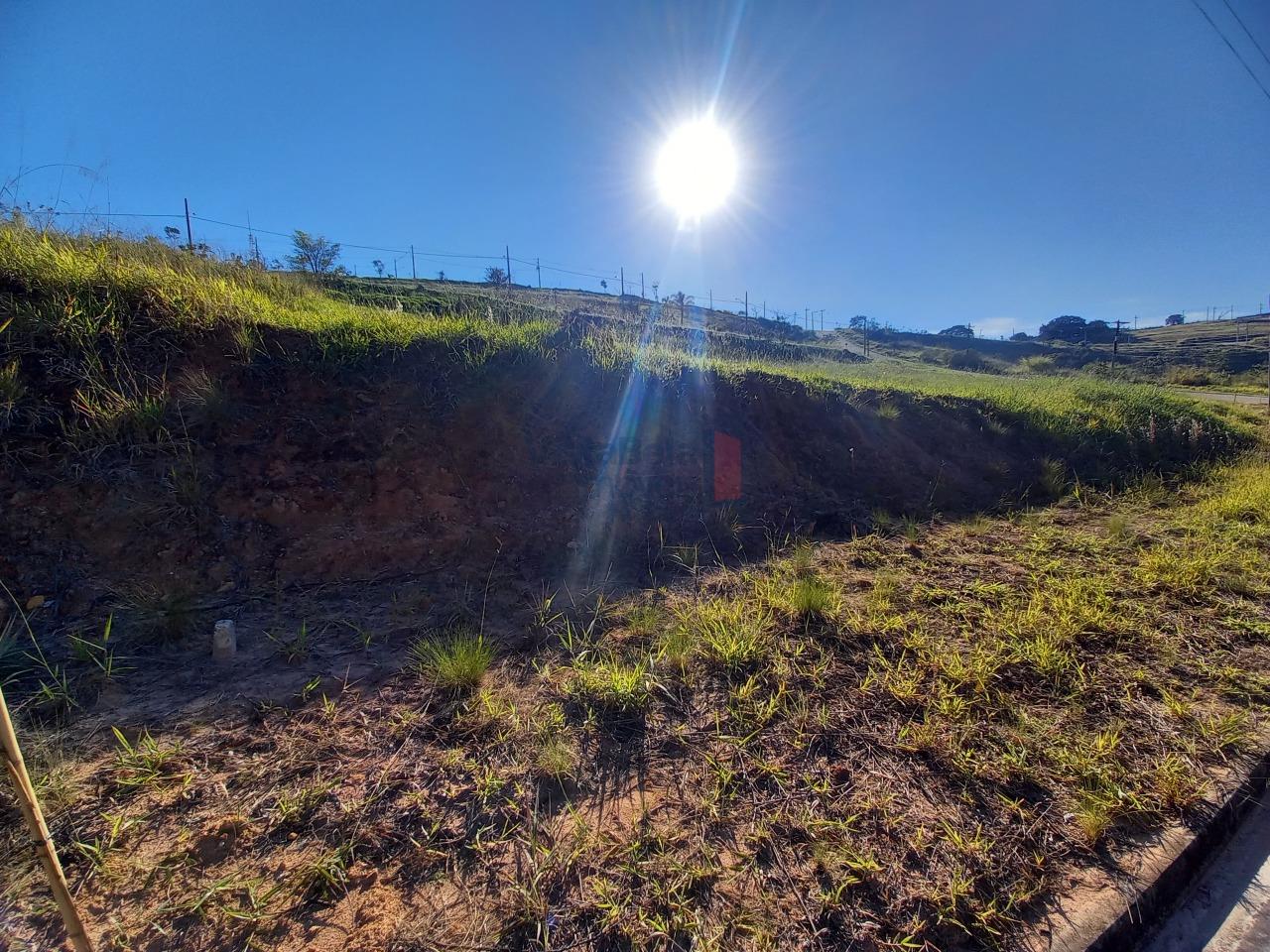 Lote em condomínio à venda no Morada dos Nobres: 