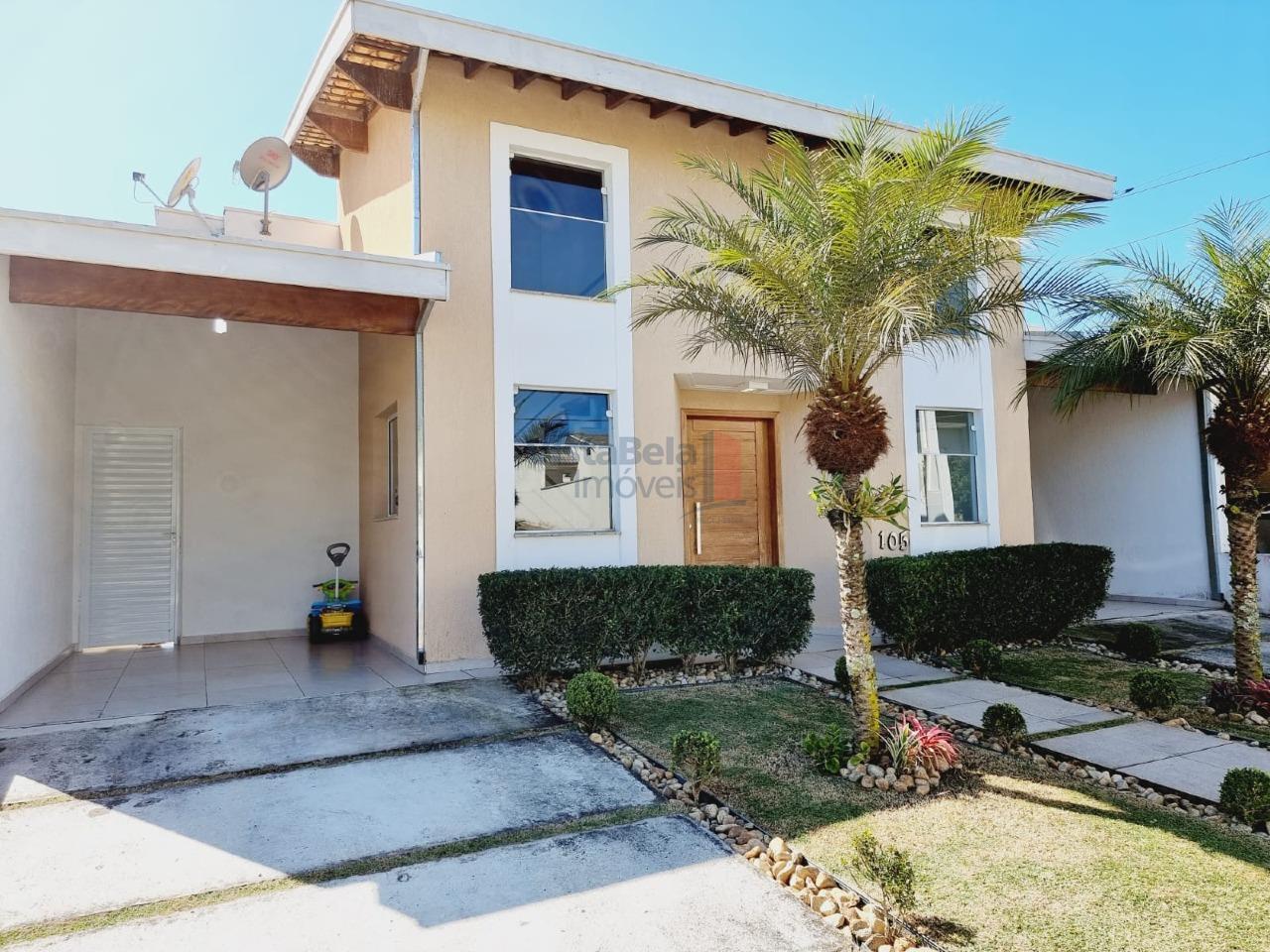 Casa em Condomínio à venda no Caminho Novo: 