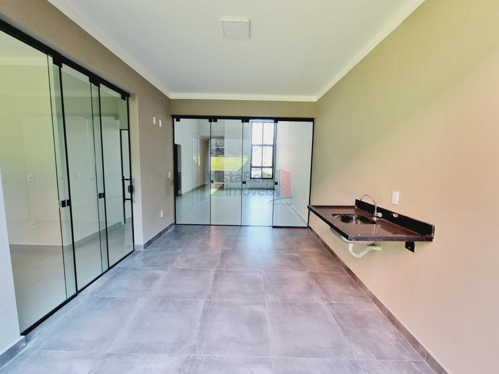 Casa em Condomínio à venda no Jardim de Alah: 