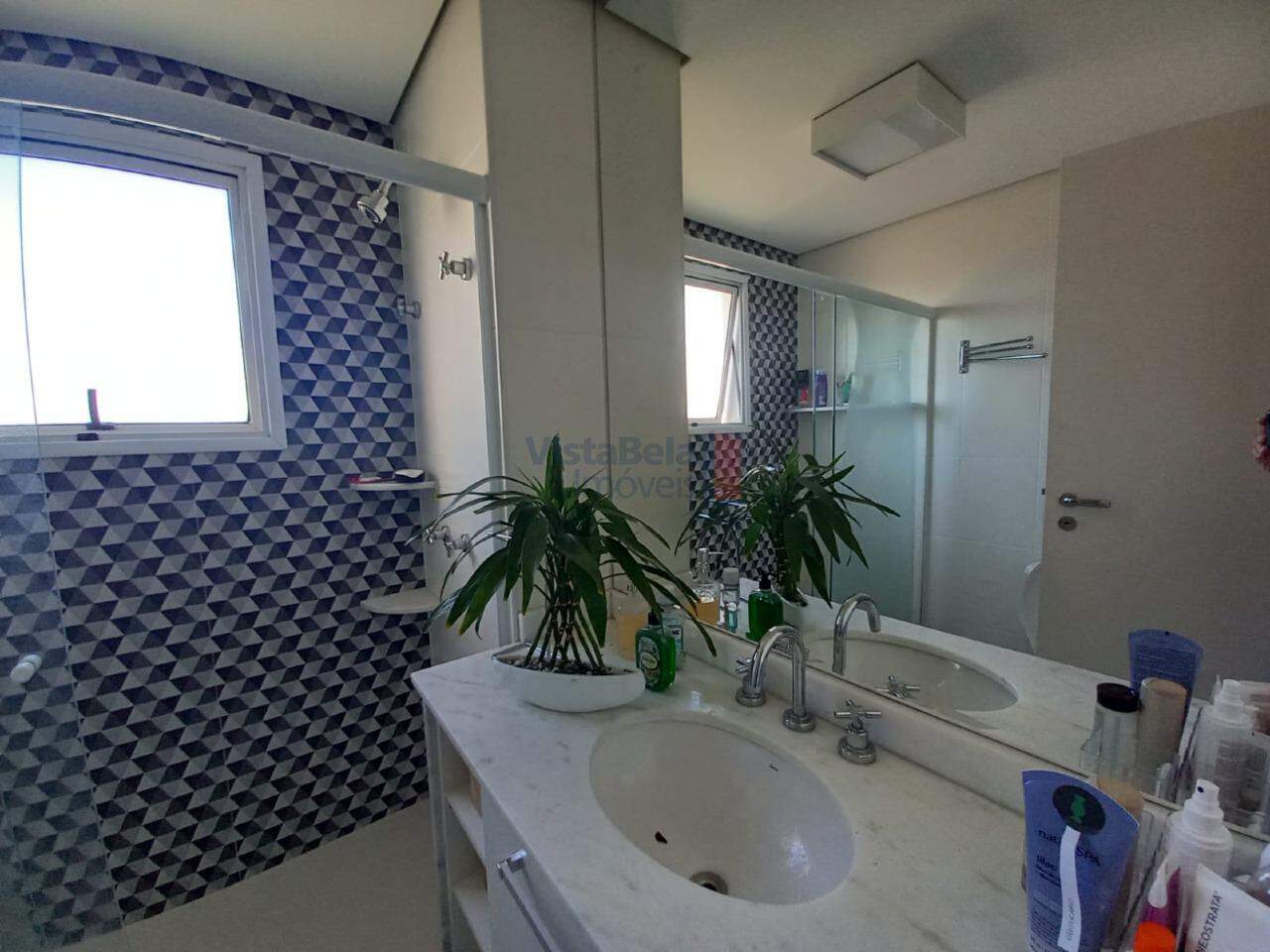 Apartamento à venda no Jardim das Nações: 