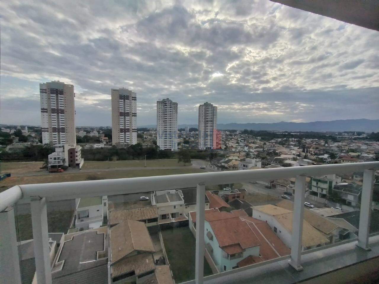 Apartamento à venda no Loteamento Residencial e Comercial Bosque Flamboyant: 