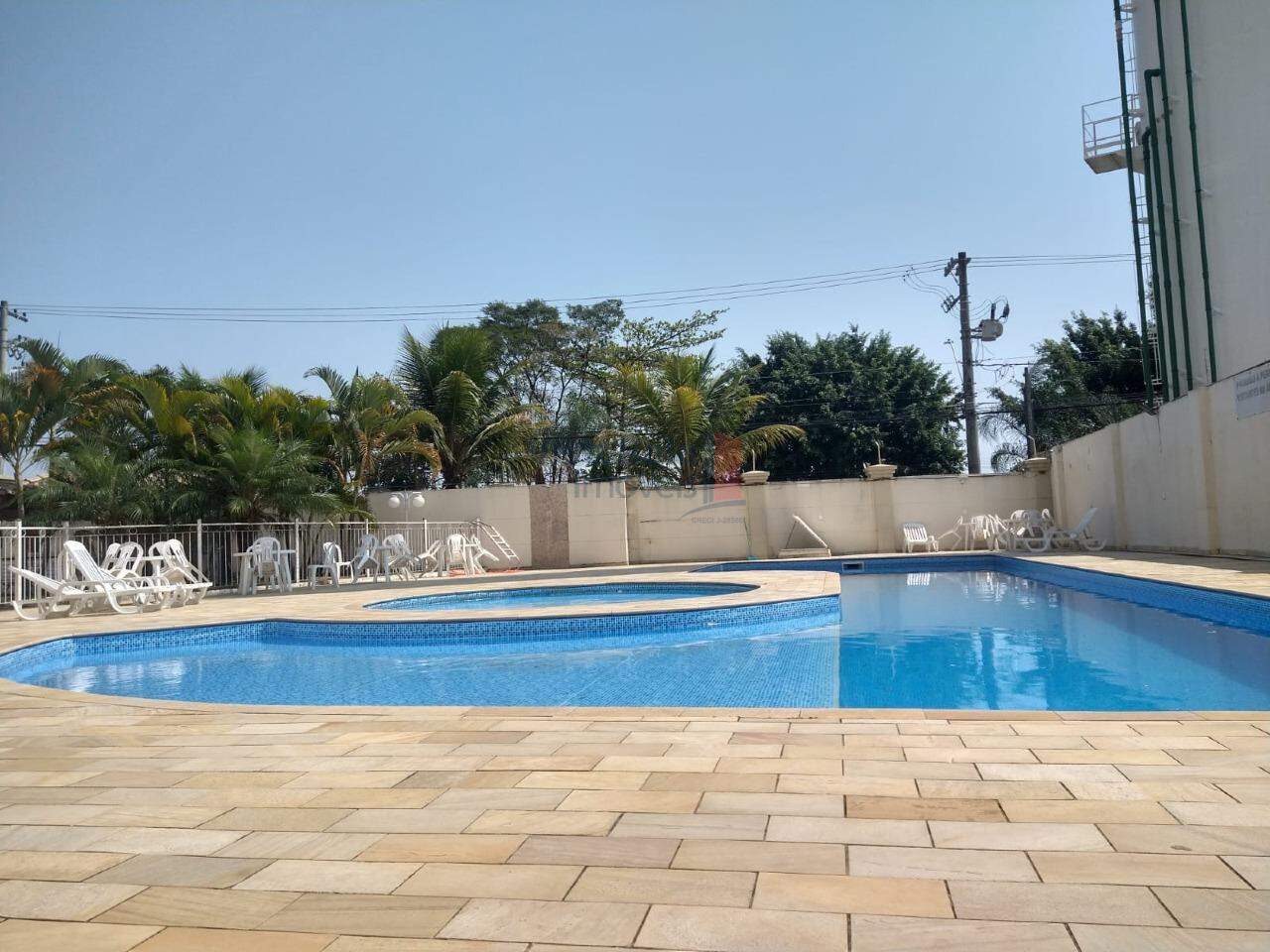 Apartamento à venda no Jardim dos Estados: 