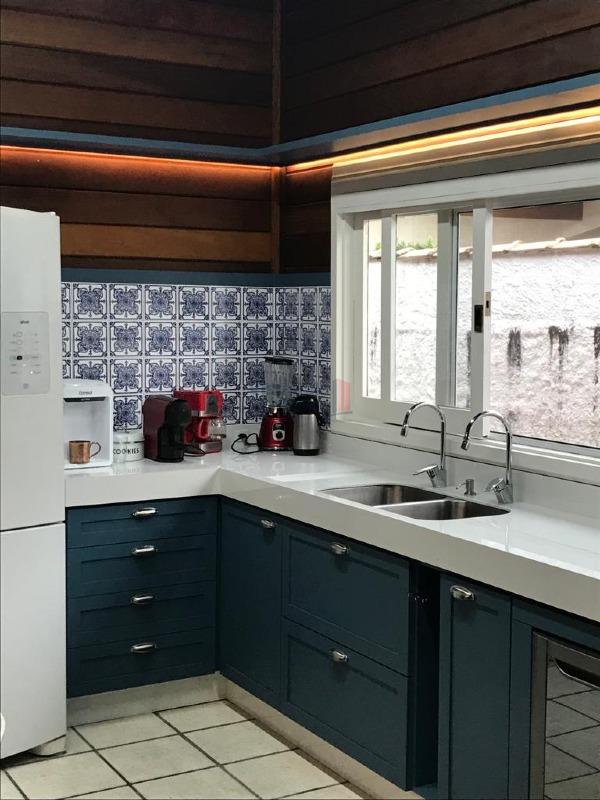 Casa em Condomínio à venda no Condomínio Colonial Vale do Sol: 