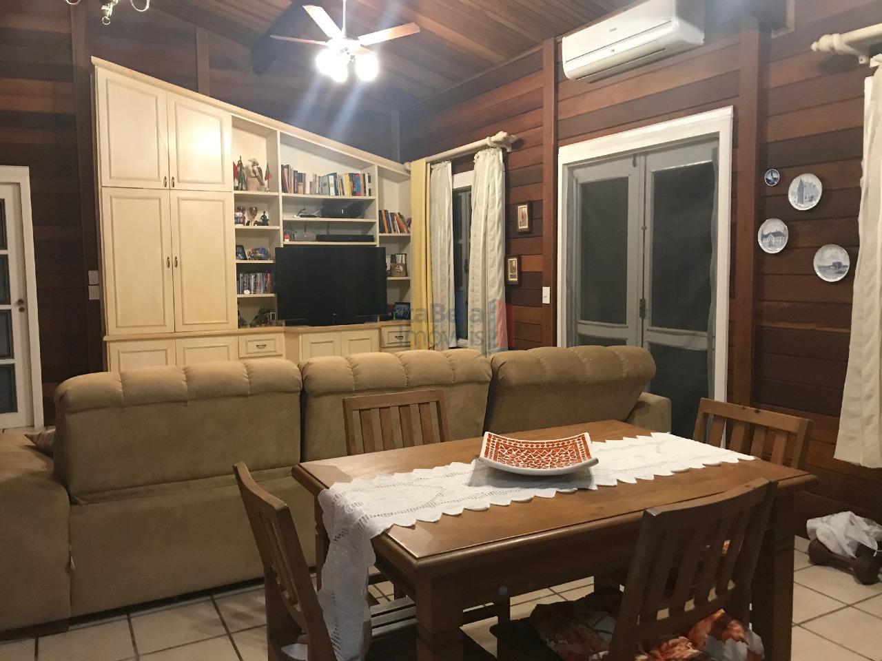 Casa em Condomínio à venda no Condomínio Colonial Vale do Sol: 