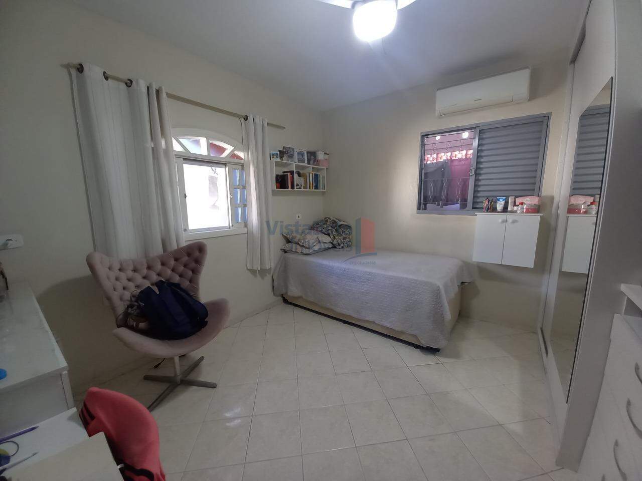 Casa à venda no Jardim Ana Emilia: 