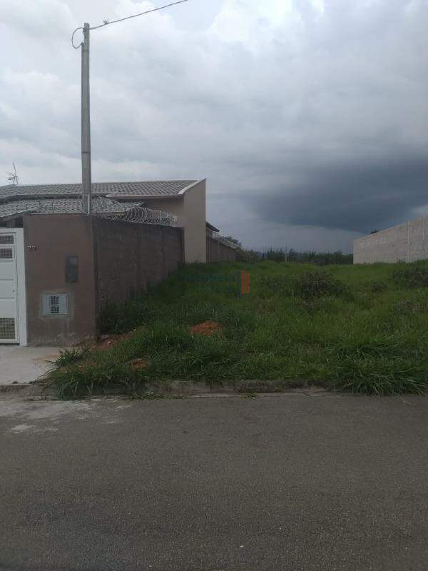 Terreno à venda no Residencial Antares: 