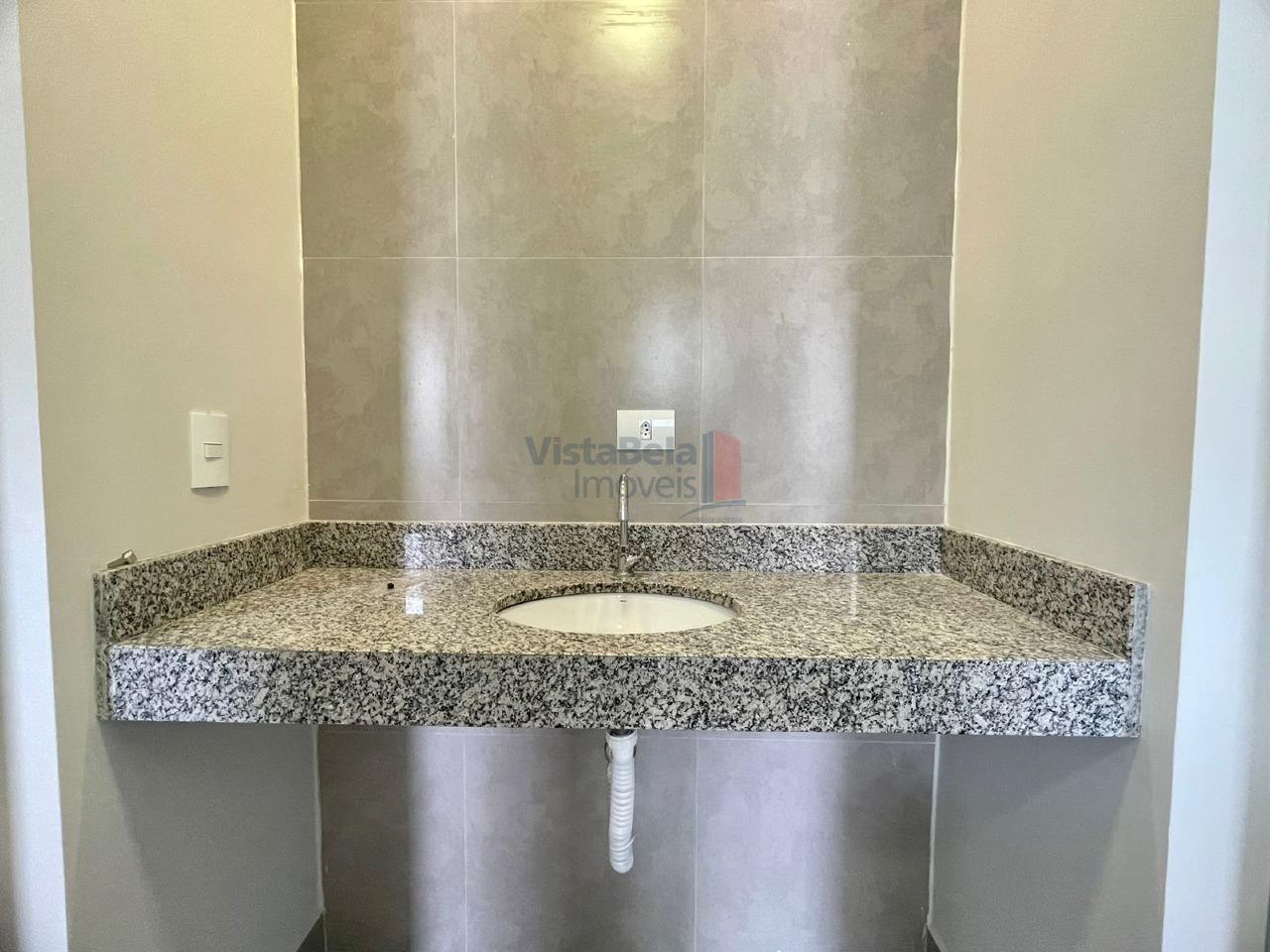 Casa em Condomínio à venda no Vale dos Cristais: 