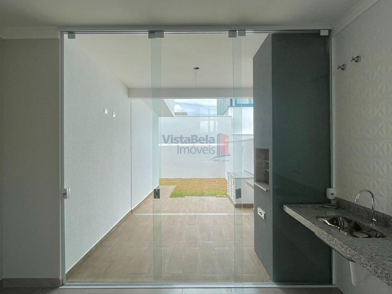 Casa em Condomínio à venda no Vale dos Cristais: 