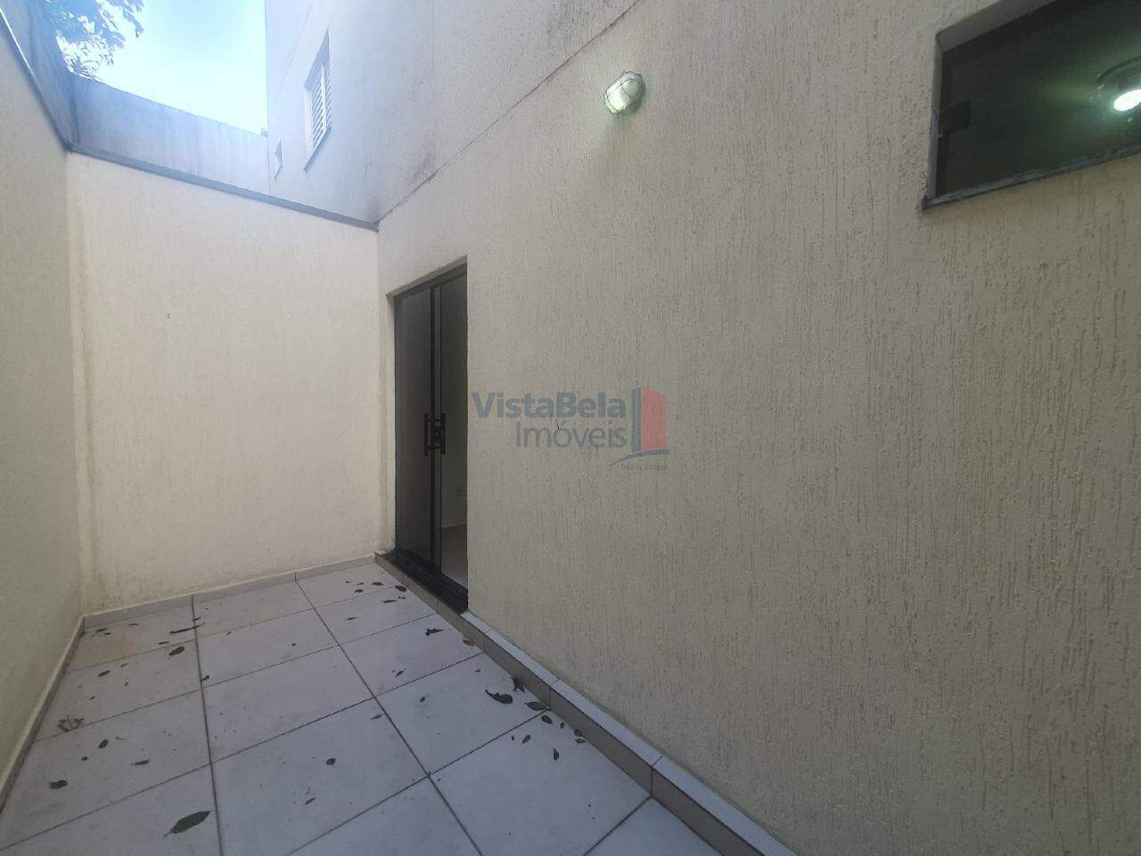 Apartamento para aluguel no Loteamento Residencial e Comercial Bosque Flamboyant: 