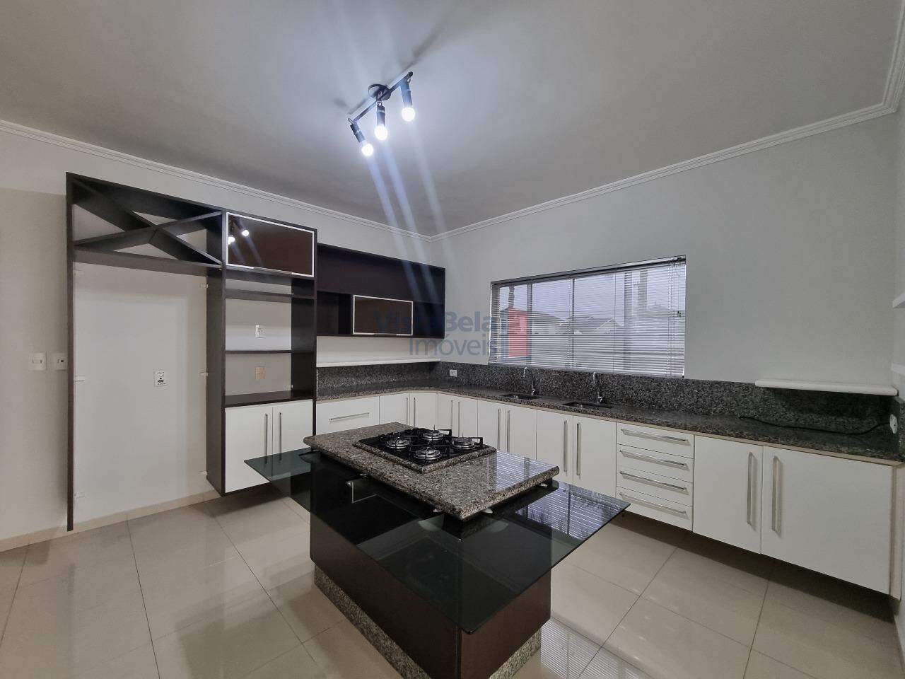 Casa em Condomínio para aluguel no Condominio Residencial Real Ville: 