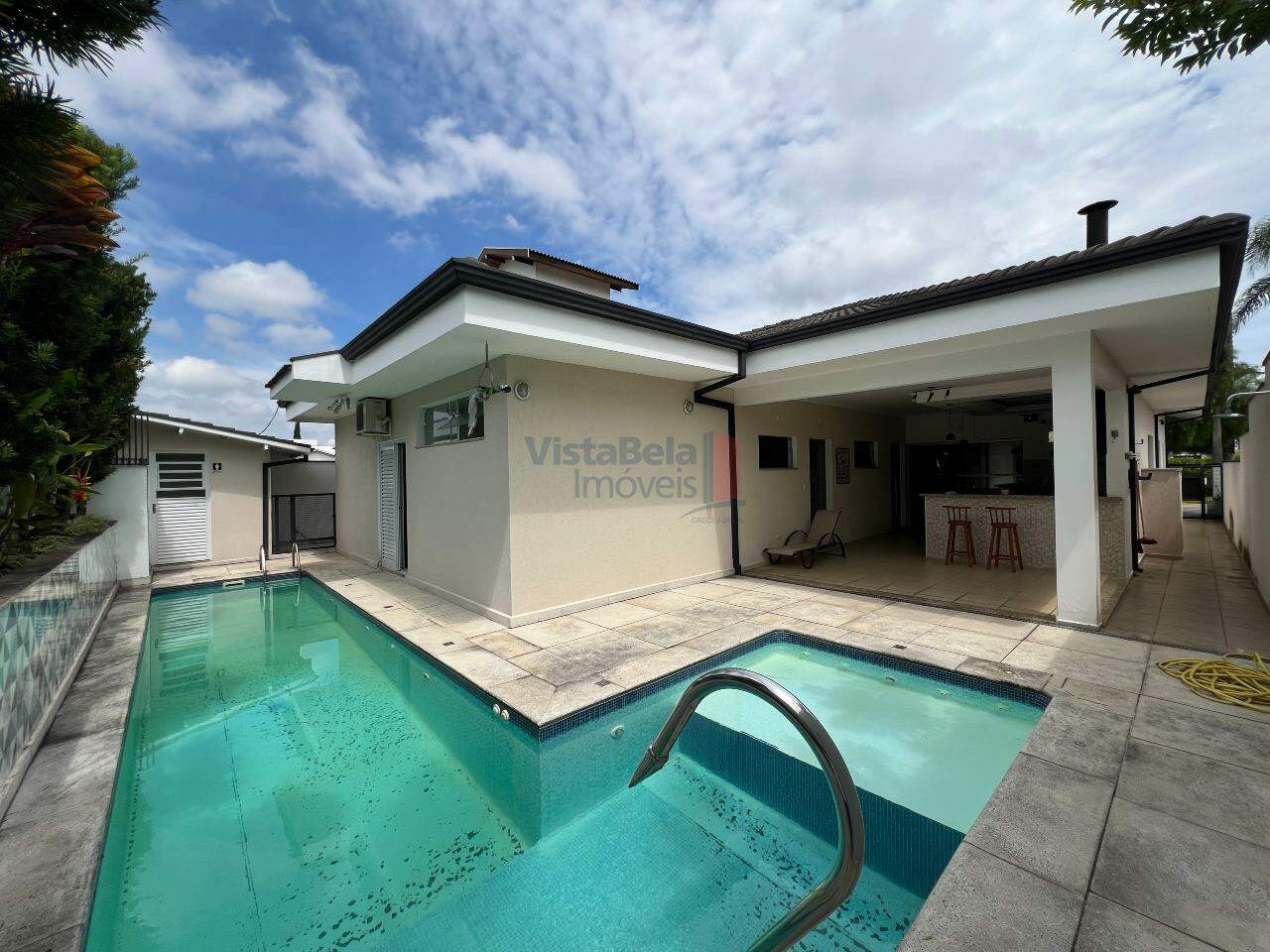 Casa em Condomínio para aluguel no Condominio Residencial Real Ville: 