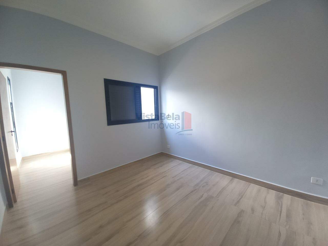 Casa em Condomínio à venda no Caminho Novo: 