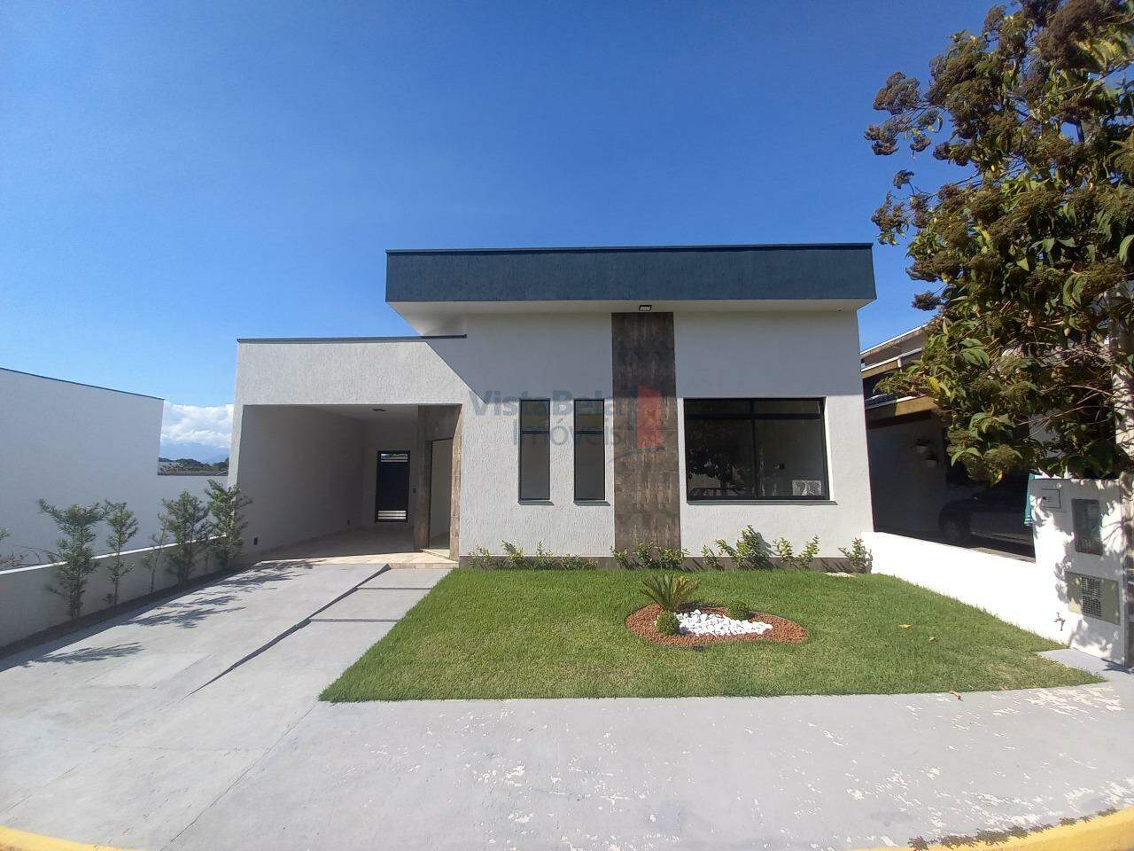 Casa em Condomínio à venda no Loteamento Pinheiros de Tremembé: 