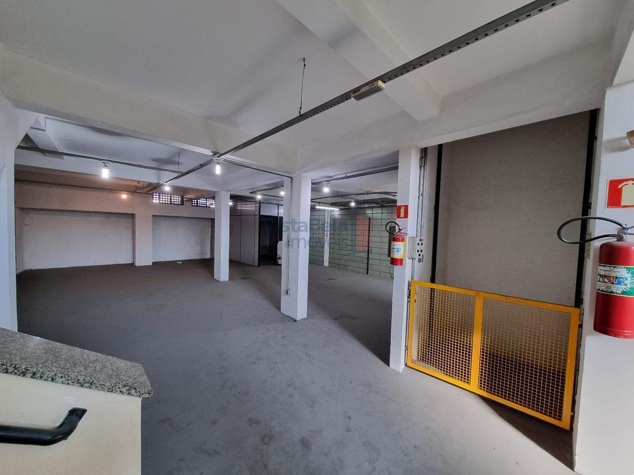Ponto Comercial para aluguel no Residencial Campos Maia: 