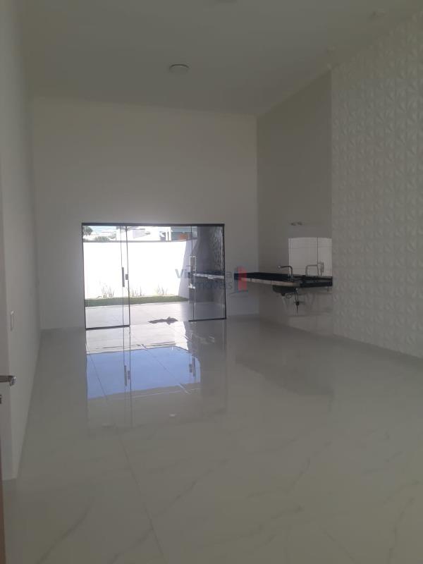 Casa em Condomínio à venda no Vale dos Cristais: 