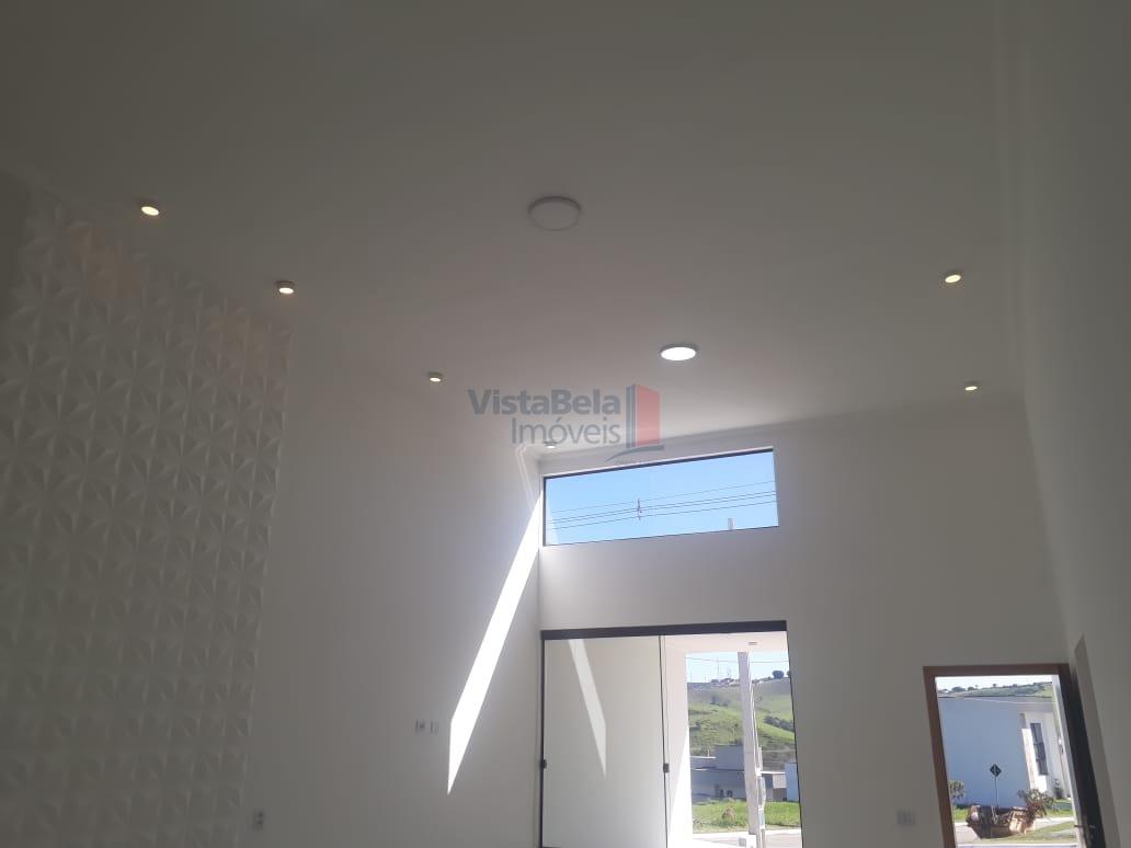 Casa em Condomínio à venda no Vale dos Cristais: 