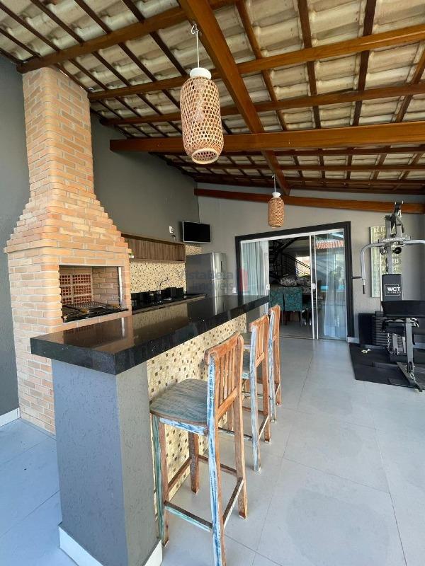 Casa em Condomínio à venda no Jardim Hipica Pinheiro: 