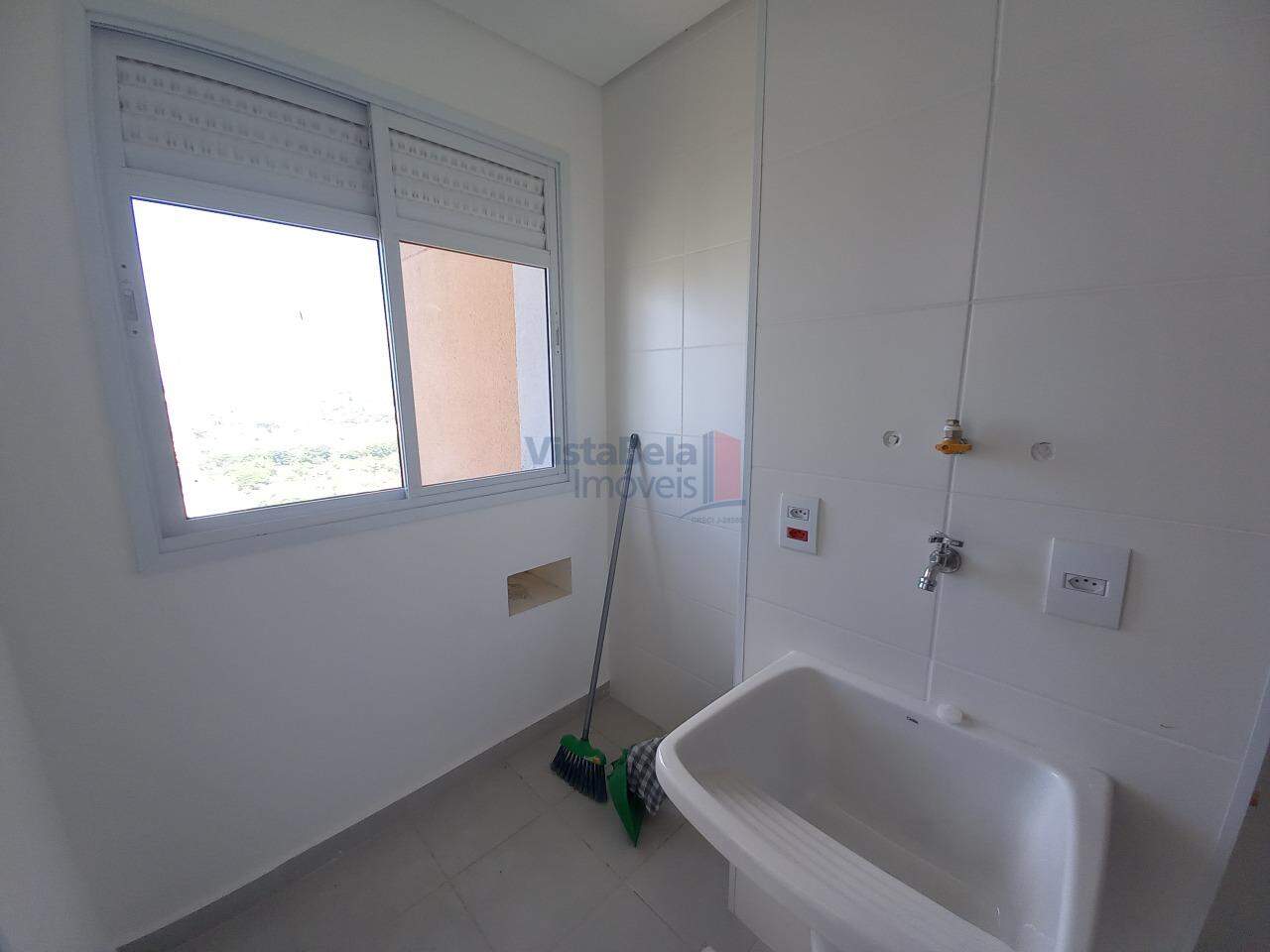Apartamento à venda no Loteamento Residencial e Comercial Bosque Flamboyant: 