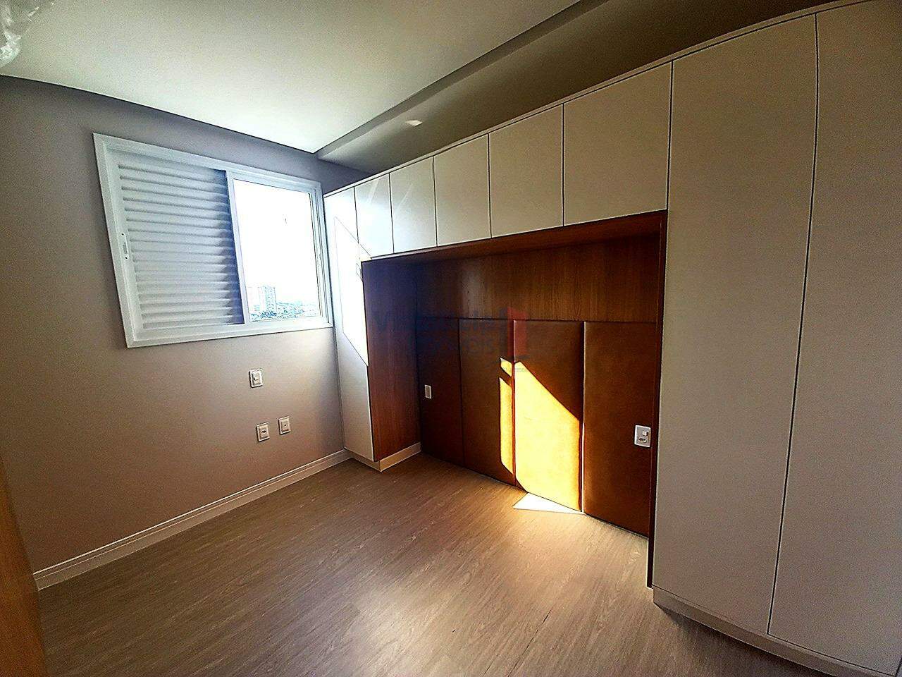 Apartamento à venda no Jardim das Nações: 