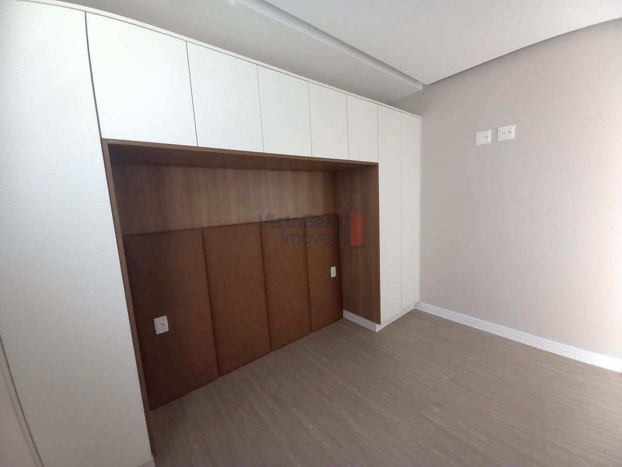 Apartamento à venda no Jardim das Nações: 