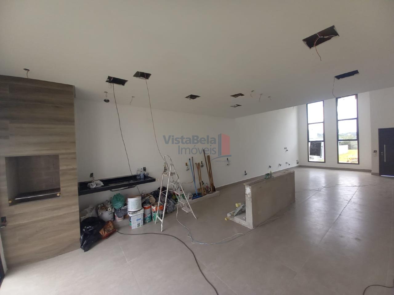 Casa em Condomínio à venda no Itapecirica: 