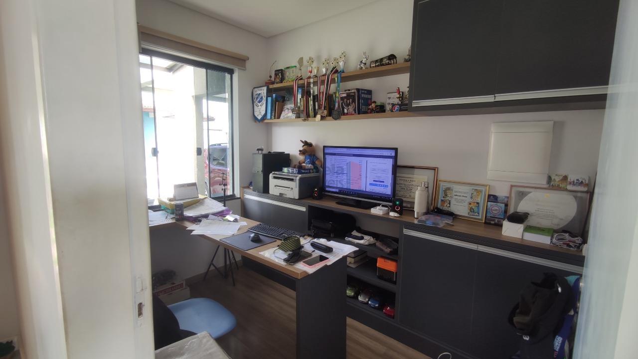 Casa em Condomínio à venda no Loteamento Pinheiros de Tremembé: 