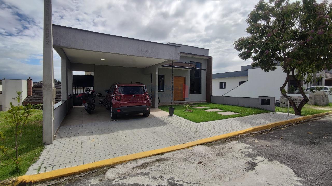 Casa em Condomínio à venda no Loteamento Pinheiros de Tremembé: 