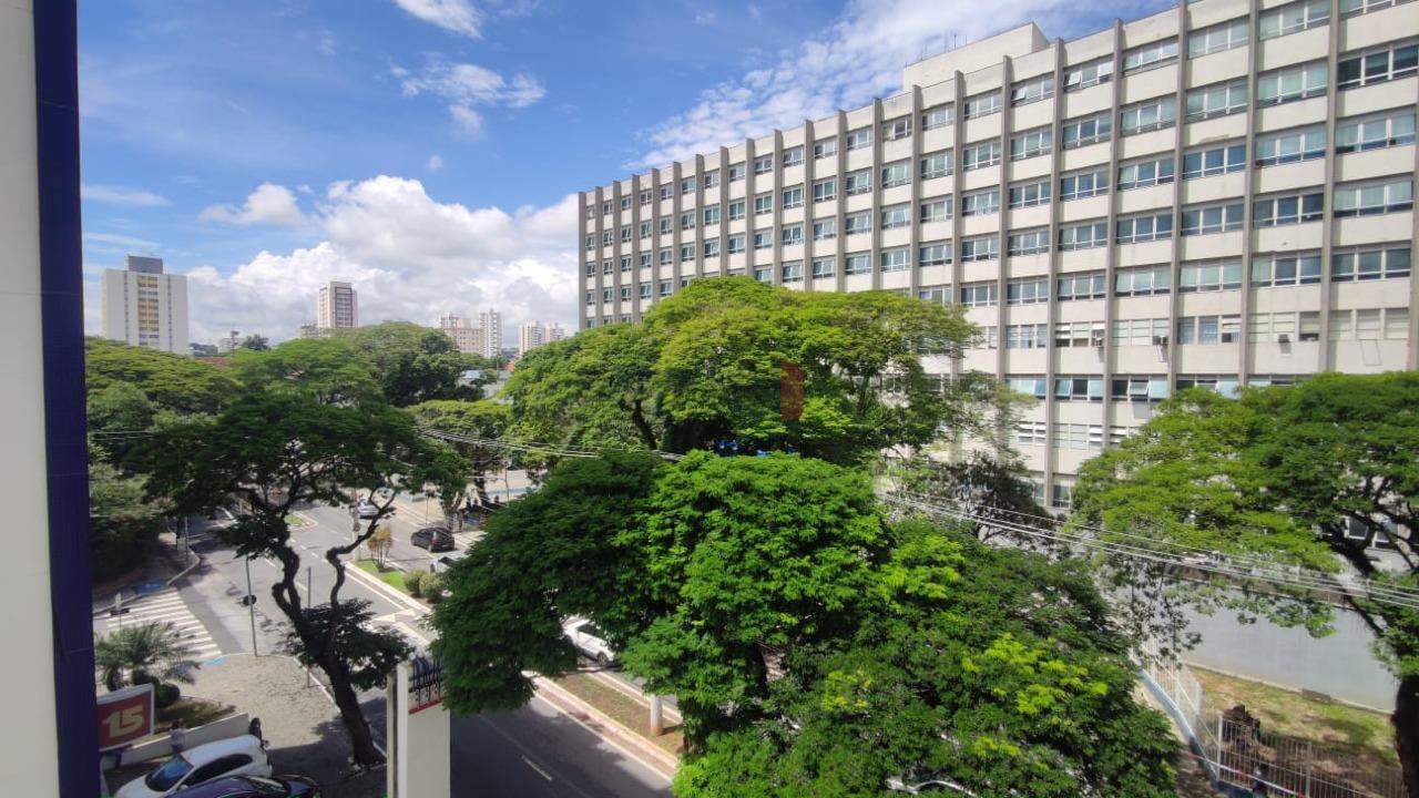 Apartamento à venda no Jardim das Nações: Vista sacada