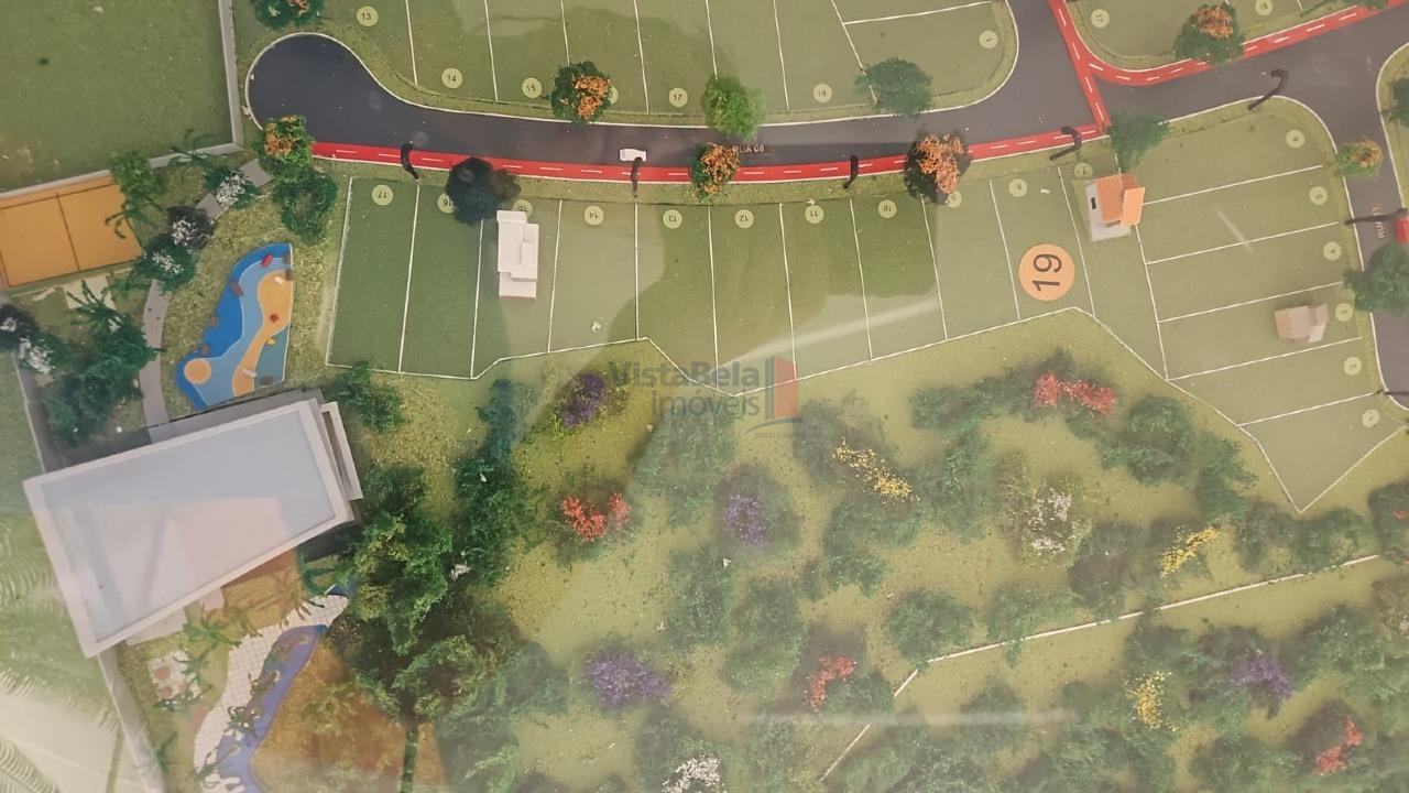 Lote em condomínio à venda no Piracangaguá II: 