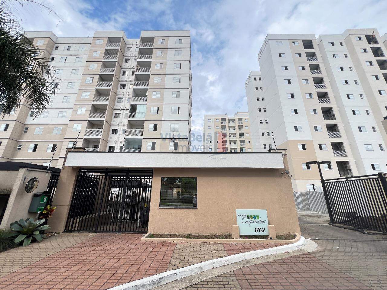 Apartamento para aluguel no Parque Santo Antonio: 