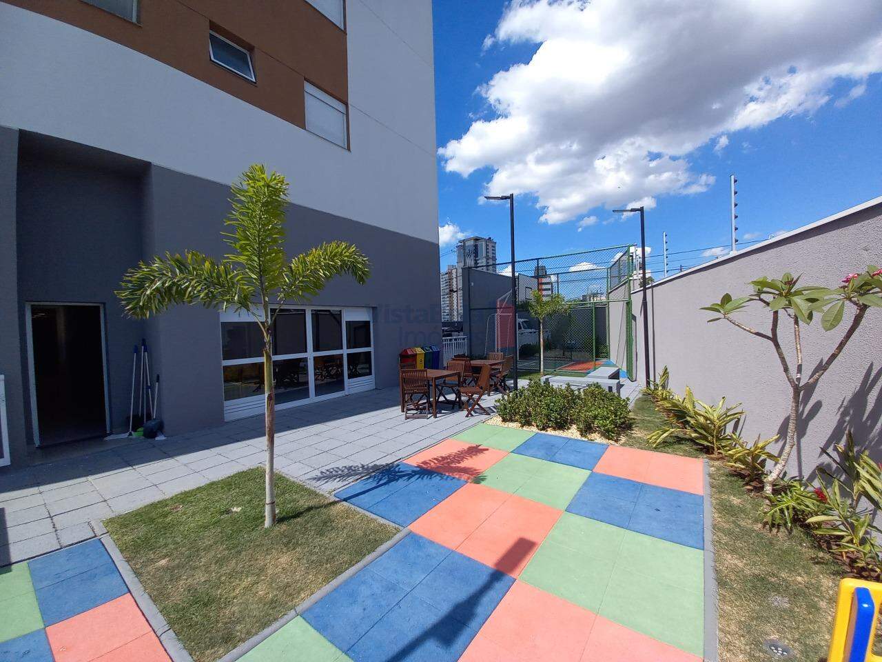 Apartamento à venda no Loteamento Residencial e Comercial Bosque Flamboyant: 