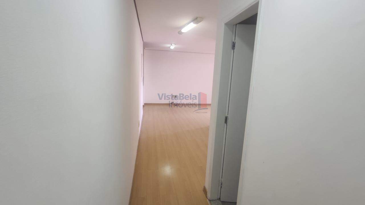 Sala à venda no Centro: 