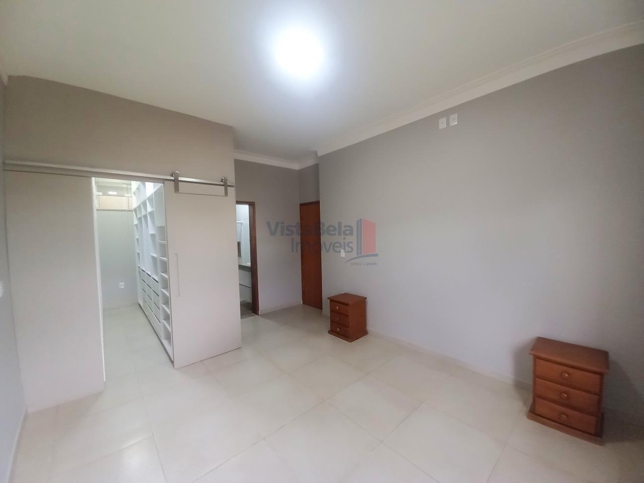 Casa em Condomínio à venda no Loteamento Residencial Colina do Belém: 