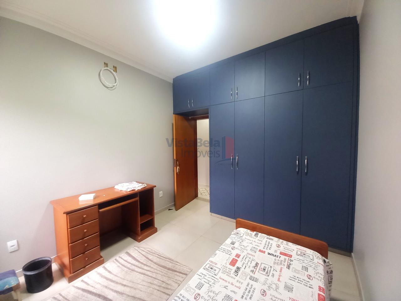 Casa em Condomínio à venda no Loteamento Residencial Colina do Belém: 